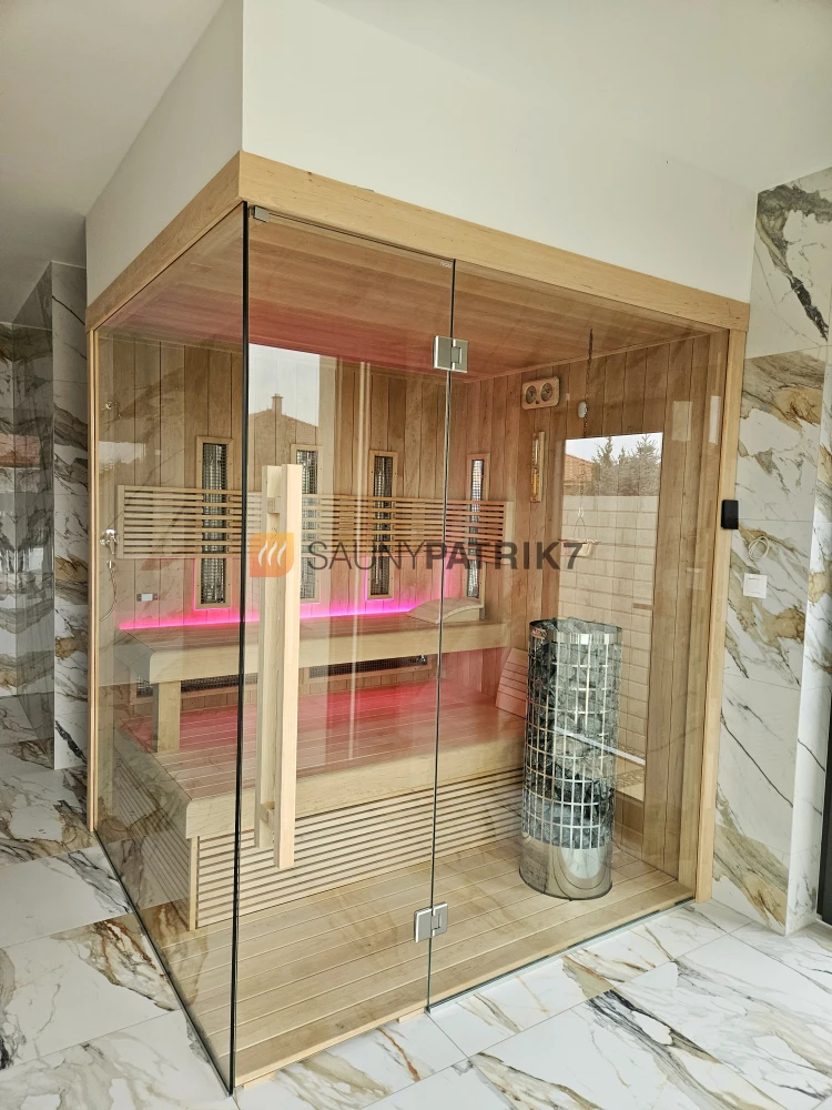 Presklená kombinovaná sauna