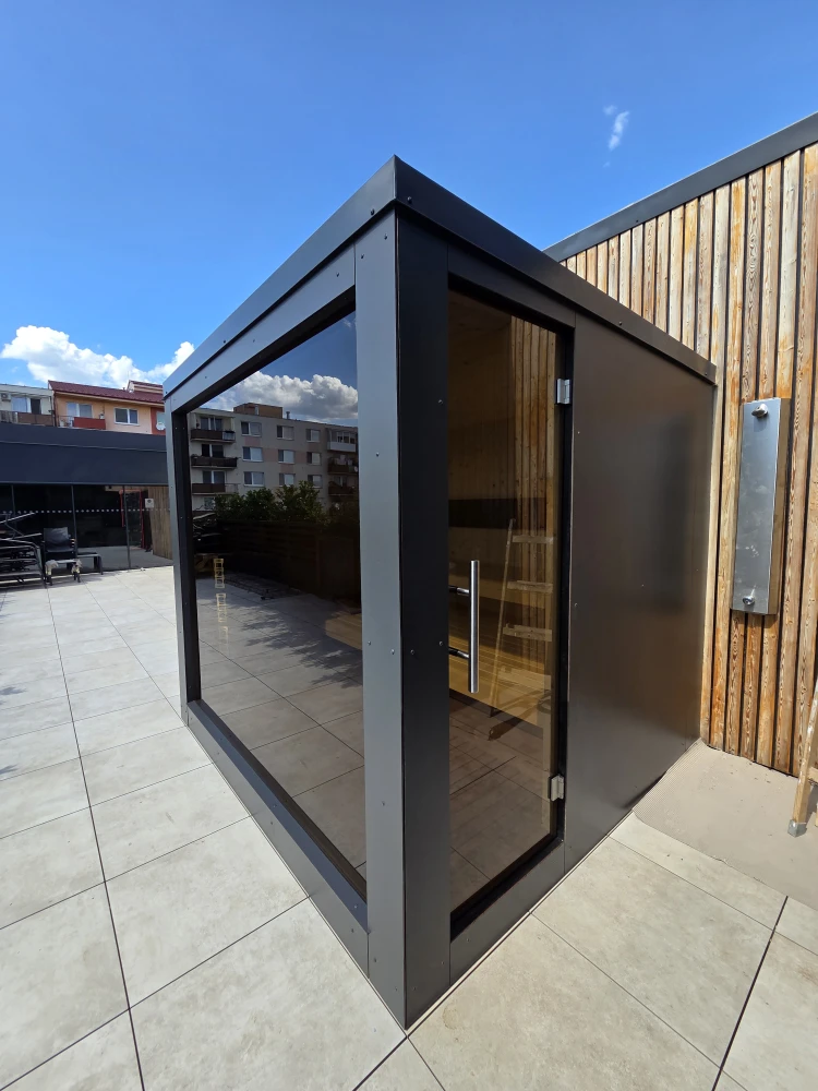 TREEWELLNESS outdoor sauna